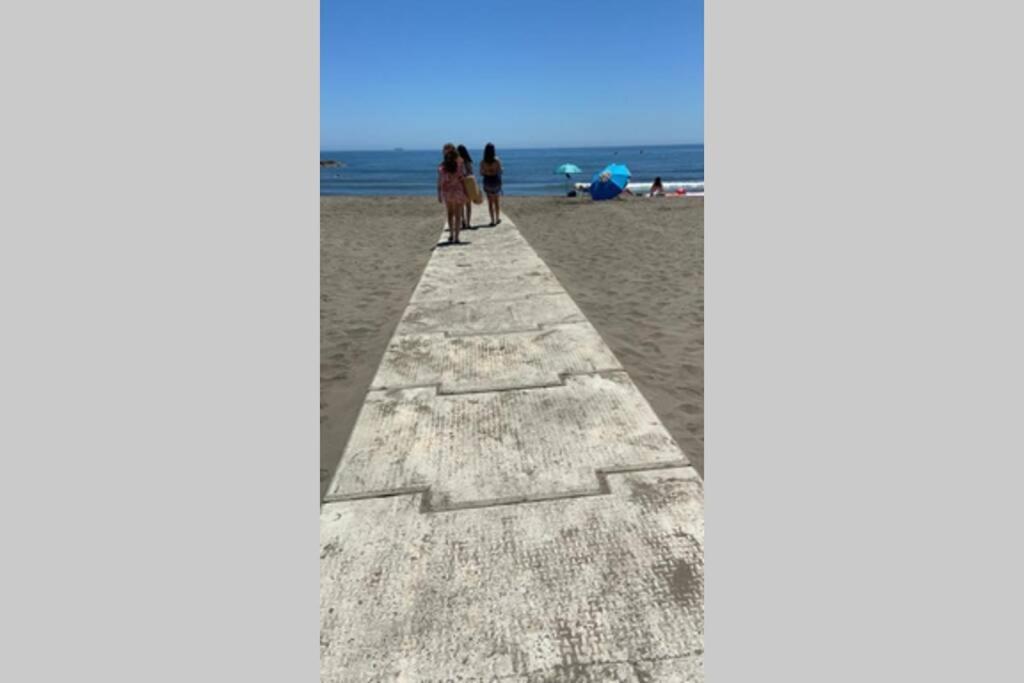 Apartamento Gloria 2 Malaga Bagian luar foto