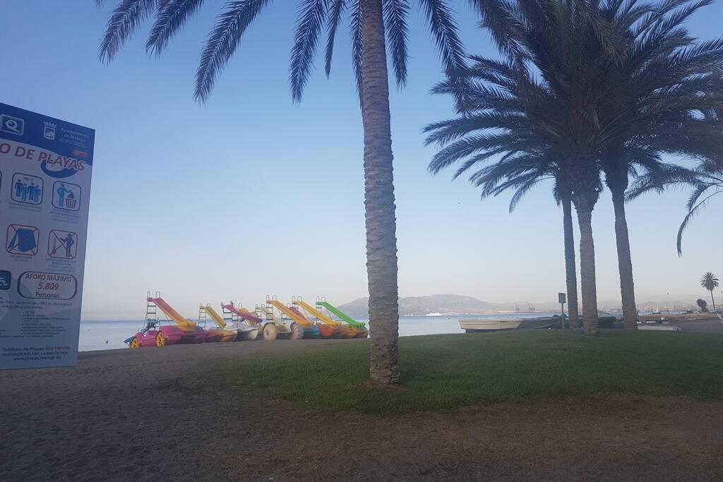 Apartamento Gloria 2 Malaga Bagian luar foto