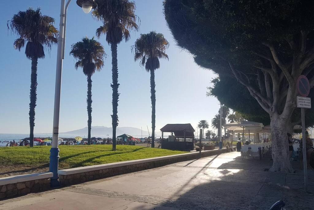Apartamento Gloria 2 Malaga Bagian luar foto