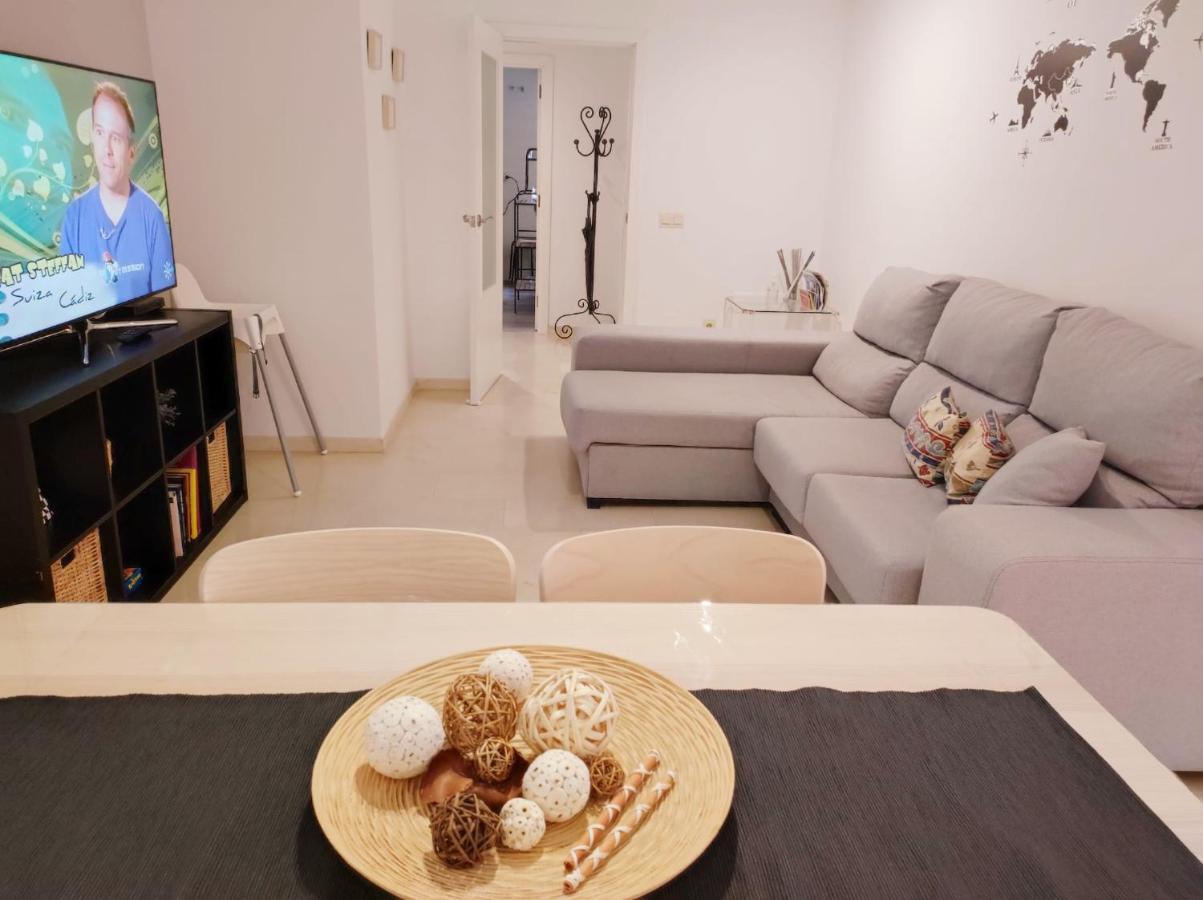 Apartamento Gloria 2 Malaga Bagian luar foto
