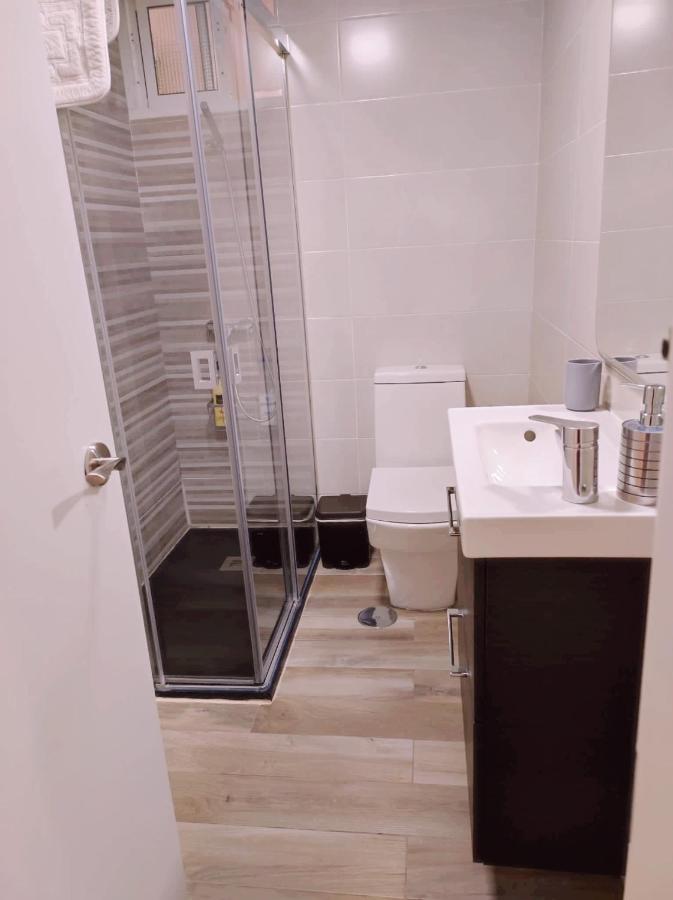 Apartamento Gloria 2 Malaga Bagian luar foto