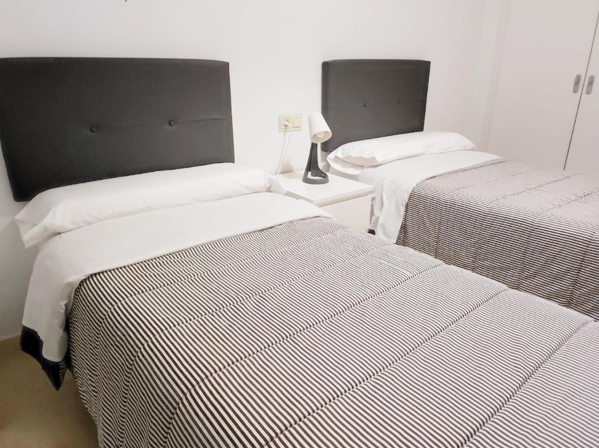 Apartamento Gloria 2 Malaga Bagian luar foto